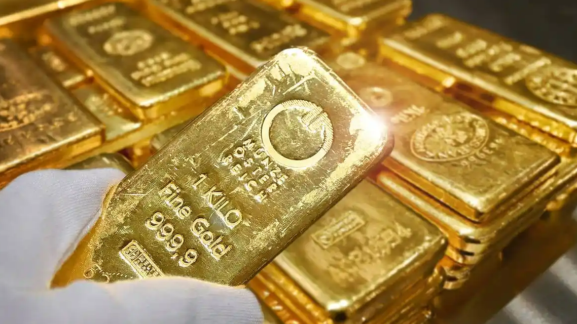 金饰价格跌回2025年