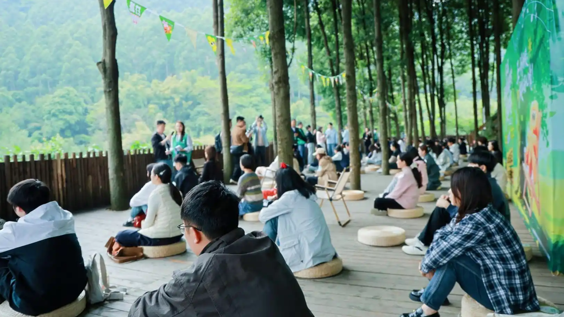  发呆大赛有人3分钟就被淘汰