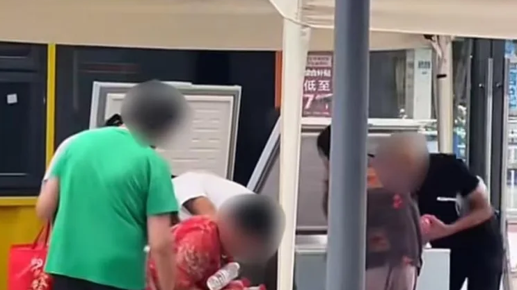 00后女生宠物医院上班没有班味