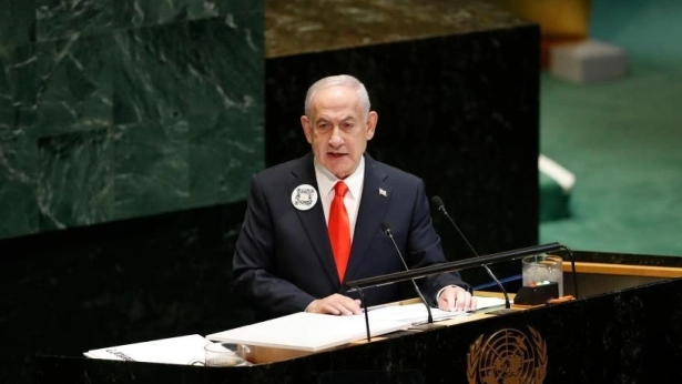 多路轰炸伊朗 美以不装了