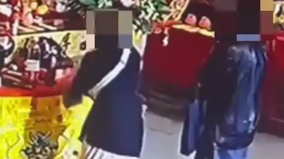 母子哪吒殿前偷&ldquo;哪吒&rdquo;
