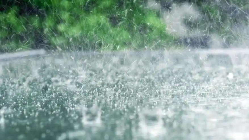 防范强降雨 泰山景区暂停开放