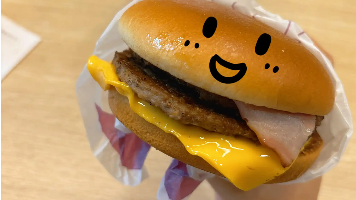 麦当劳回应汉堡尺寸像马卡龙