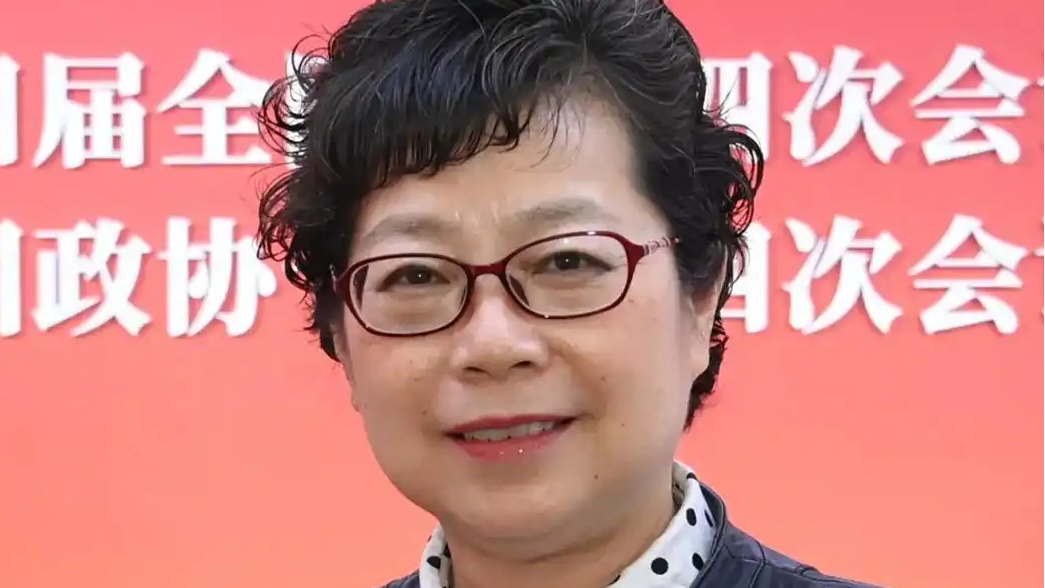 KTV成孩子的隐秘角落？代表：依法严惩