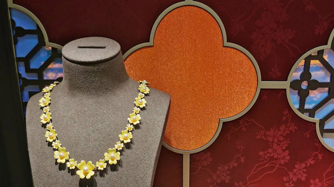 周生生一款项链一夜涨了15200元