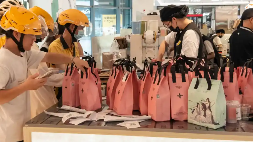 一辆玛莎拉蒂将被拍卖起拍价2万元