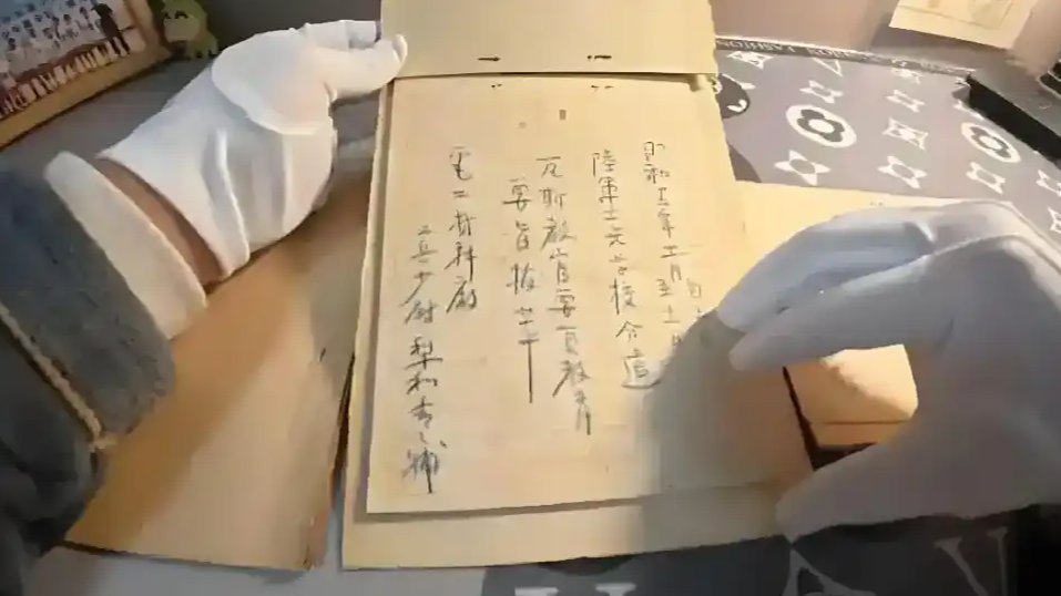  捐日军罪证被质疑为保送 初中生回应