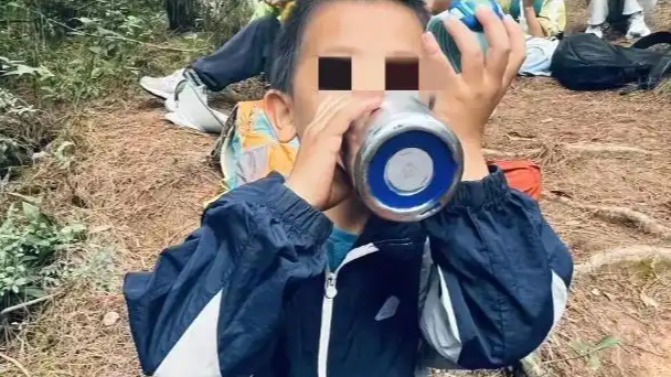 英军在亚太“秀肌肉”翻车了