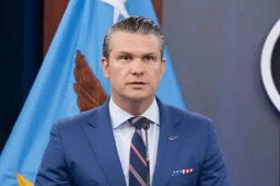   美方对伊朗启动“经济狂怒”行动 缩略图