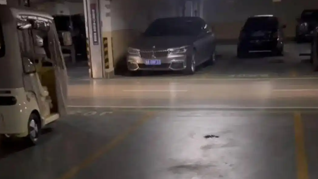 男子因发小没帮找对象将其杀害