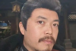   AI突袭短剧 “霸总爹”失业 缩略图