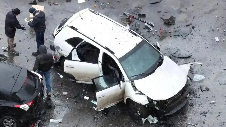 俄中将被炸身亡传递危险信号