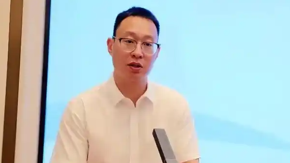 海南一地研究生学历月薪三千