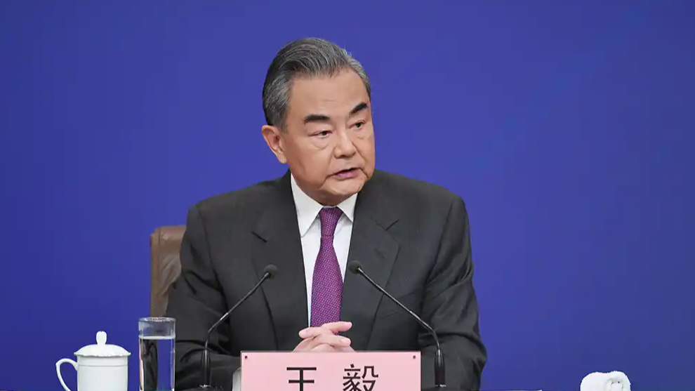 特朗普：乌不该挑战比自己大10倍国家