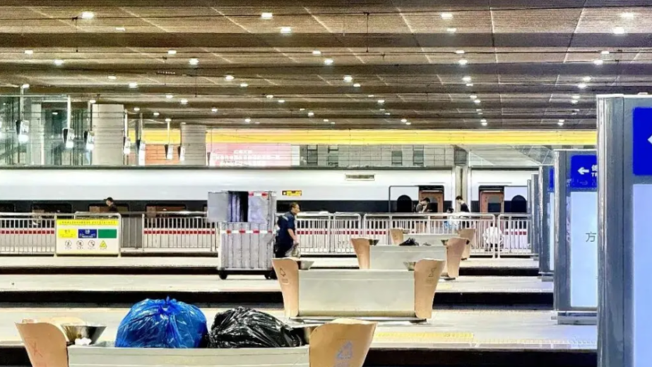 高铁站台全面禁烟到底有多难