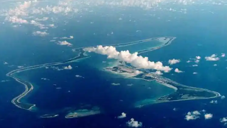 美官员称伊导弹袭击美英印度洋基地