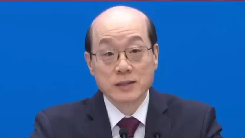  刘结一祝大家元宵佳节快乐