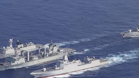 解放军在菲律宾吕宋岛以东海域演训