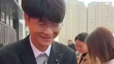 金店老板招60人 面试能领0.1克金币