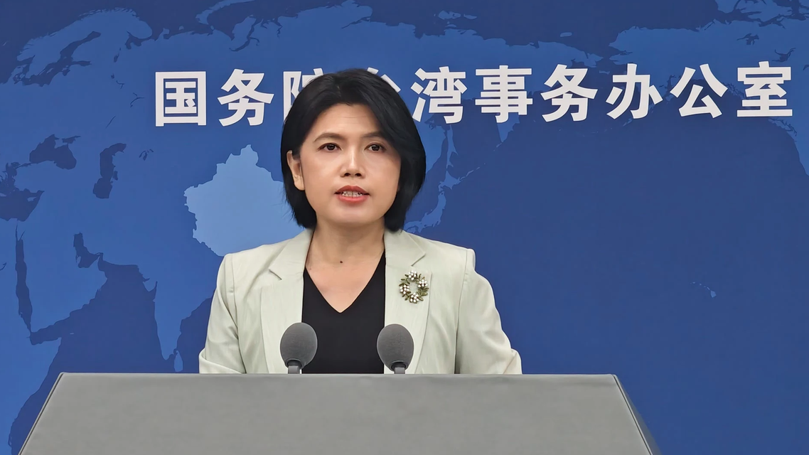 毛晓彤方否认与陈晓恋情：未婚且单身