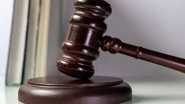  武汉通报城管协管员与摊主发生冲突