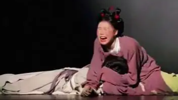  大学生演戏一声“娘”看哭百万网友
