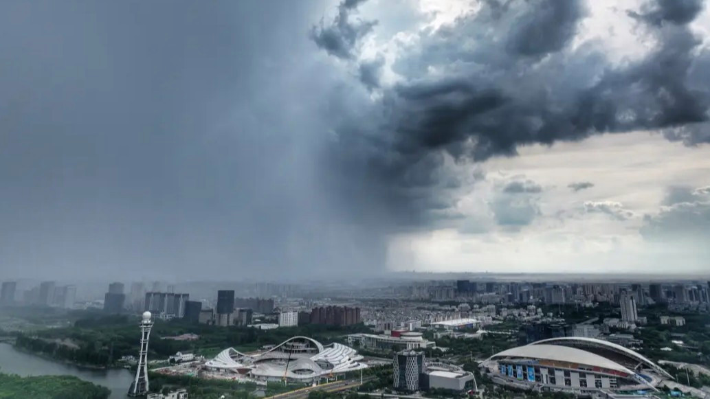 强对流天气来袭！不排除龙卷可能