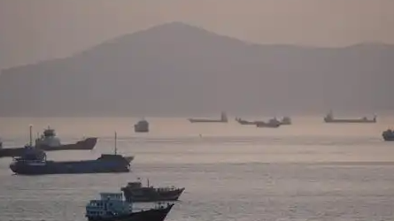  伊朗：美军袭击民用船只致5人死亡