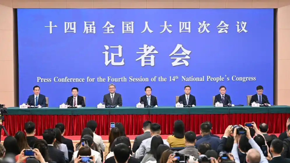  今年中央财政安排1000亿元促内需