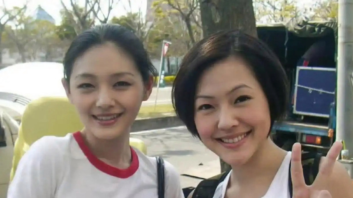  小S求众星悼念大S是母亲节礼物