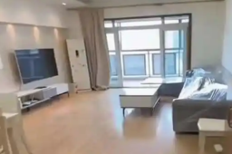   成都一凶宅第三次拍卖以98万成交 缩略图