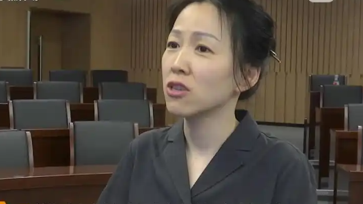 女子病假時(shí)看演唱會(huì)被辭退 法院判了