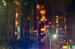   香港火灾楼宇内部搜索已全部完成 缩略图