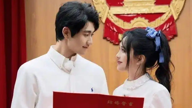 金莎：没人会拿婚姻开玩笑