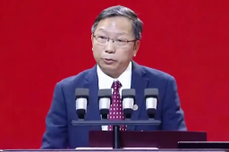 “中学教的是答案 大学教的是问题”