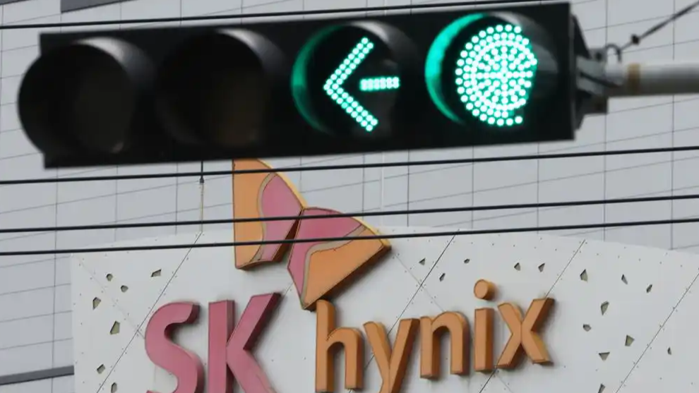 大涨近13%！SK海力士首秀亮眼