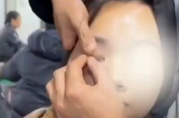 有人戴透视隐形眼镜打麻将被抓