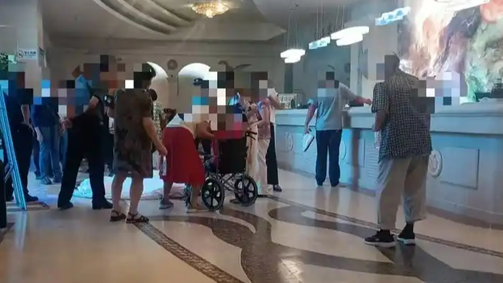 老人参加康养旅居被断水断电“请出”