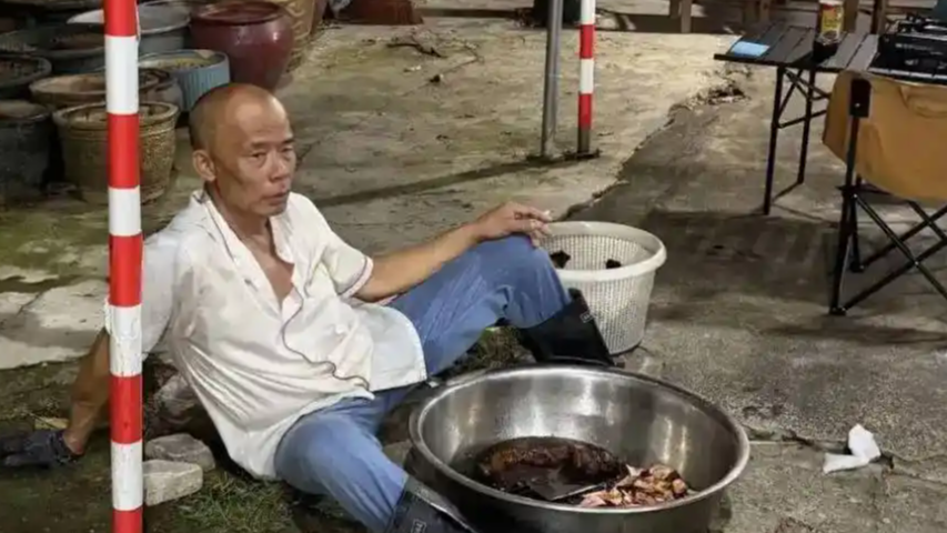 莫氏鸡煲老莫生日愿望是早点倒闭