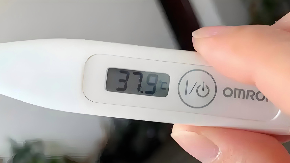 員工發(fā)燒37.9度請(qǐng)假遭HR辱罵