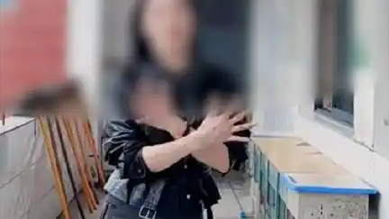 音乐老师回应在校拍视频被家长投诉