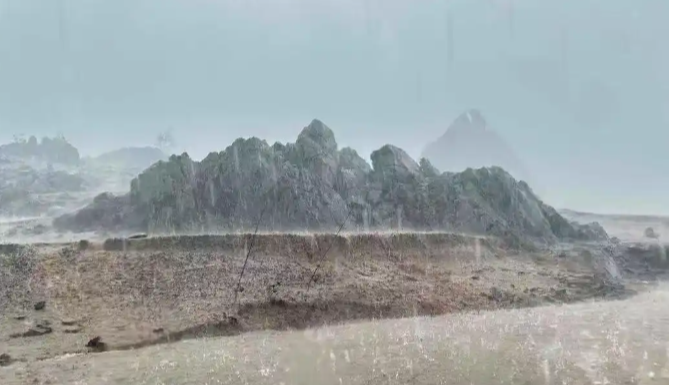 游船傾覆目擊者：事發(fā)前大風(fēng)冰雹交加