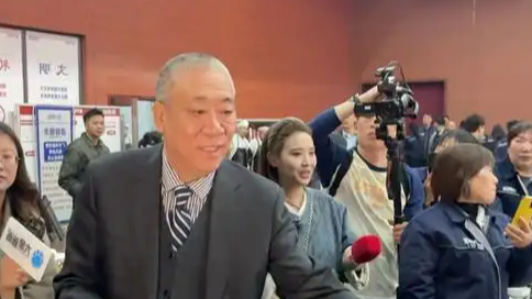  矿山老板发500万现金让员工过端午