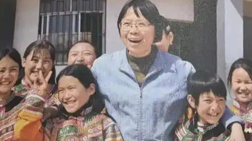 张桂梅登上小学英语教材