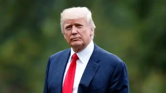 自导自演晚宴枪击事件？特朗普回应