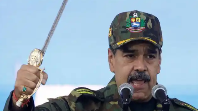 全世界都在静静等待