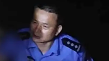  民警为救落水群众跃入湍流漂流2公里