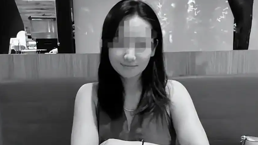 三亞女游客家屬：首診醫(yī)生是腸胃科