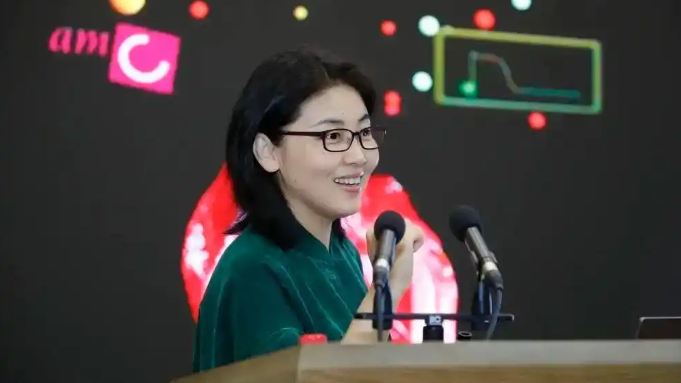 颜宁：我勉强算人才 王虹是天才