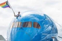   荷兰一航班飞行途中老鼠乱窜 缩略图